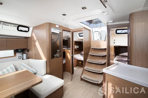 Oceanis 46.1 - Yacht Charter Sailica