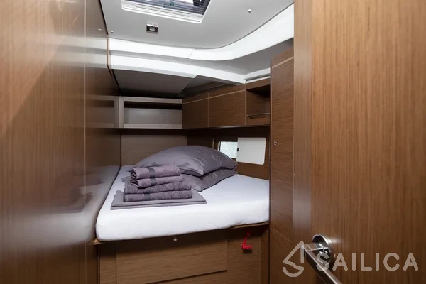 Oceanis 46.1 - Yacht Charter Sailica