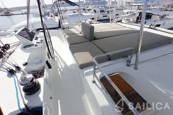Lagoon 50 - Yacht Charter Sailica