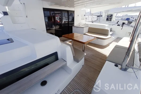 Lagoon 50 - Yacht Charter Sailica