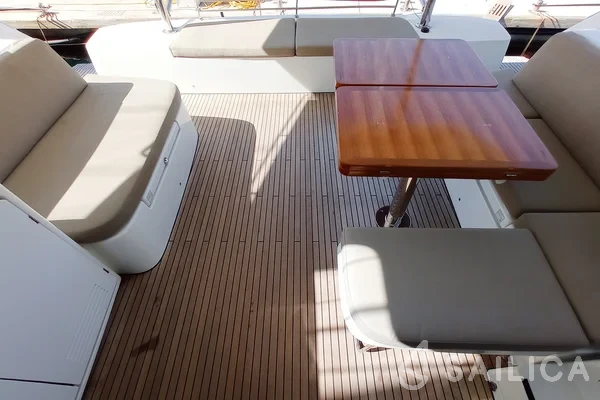 Lagoon 50 - Yacht Charter Sailica