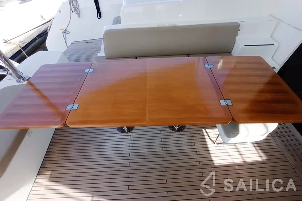 Lagoon 50 - Yacht Charter Sailica