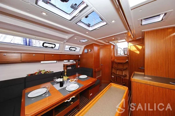 Bavaria 46 Cruiser - Yacht Charter Sailica