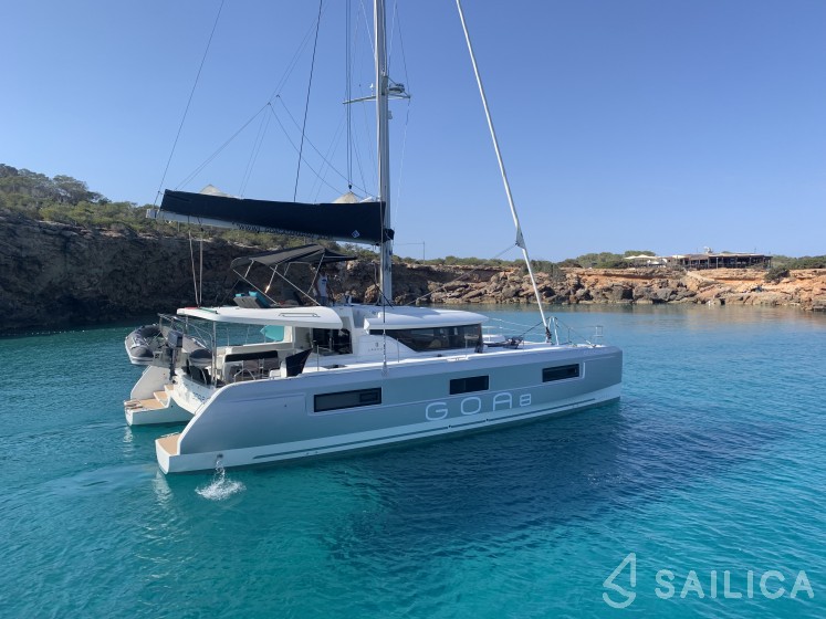 Lagoon 46  - Photo #4 Lagoon 46  - Yacht Charter Sailica