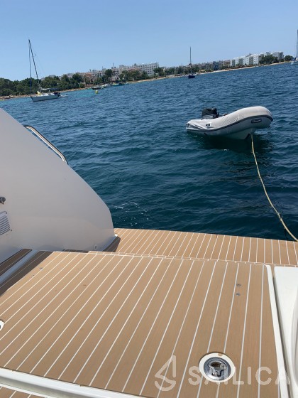 Lagoon 46  - Photo #8 Lagoon 46  - Yacht Charter Sailica