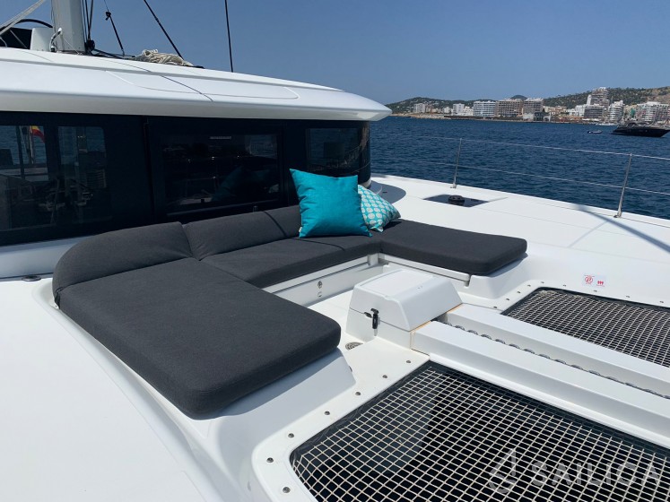 Lagoon 46  - Photo #9 Lagoon 46  - Yacht Charter Sailica