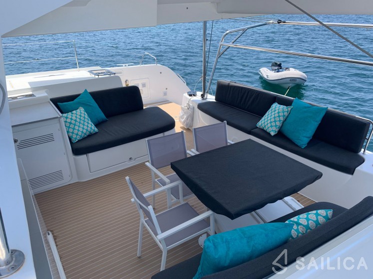 Lagoon 46  - Photo #15 Lagoon 46  - Yacht Charter Sailica