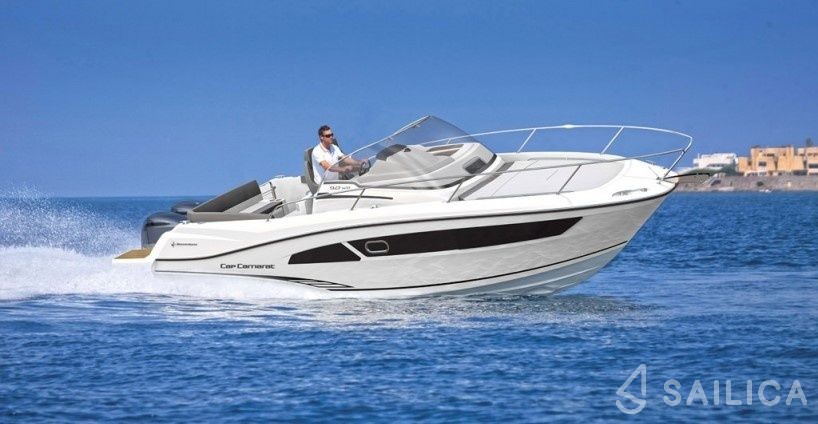 Cap Camarat 9.0 WA - Yacht Charter Sailica