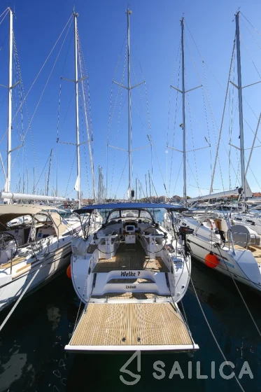 Bavaria 45 Cruiser - Yacht Charter Sailica
