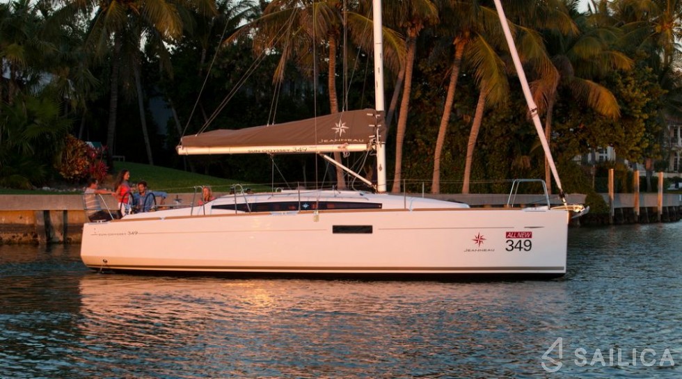 Sun Odyssey 349 - Yacht Charter Sailica