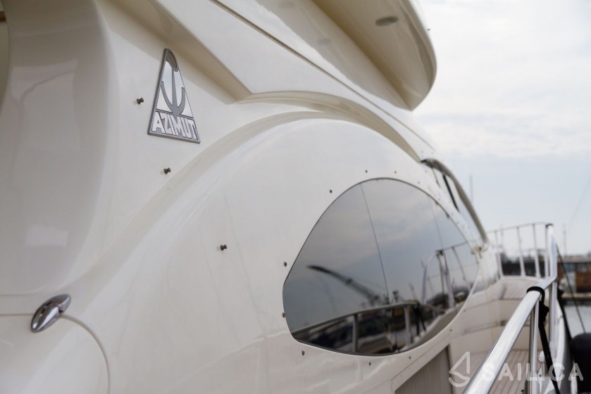 Azimut 68 - Yacht Charter Sailica