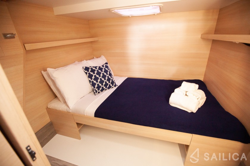 MY 44 - Yacht Charter Sailica