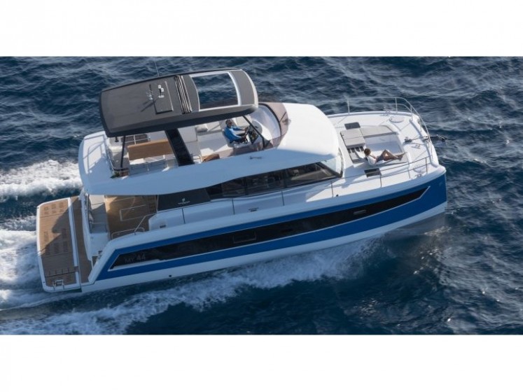 MY 44 - Yacht Charter Sailica