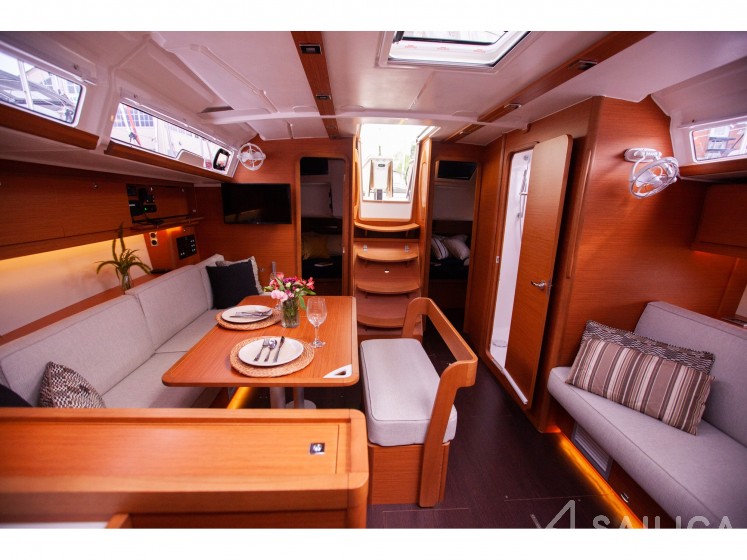 Dufour 430 - Yacht Charter Sailica