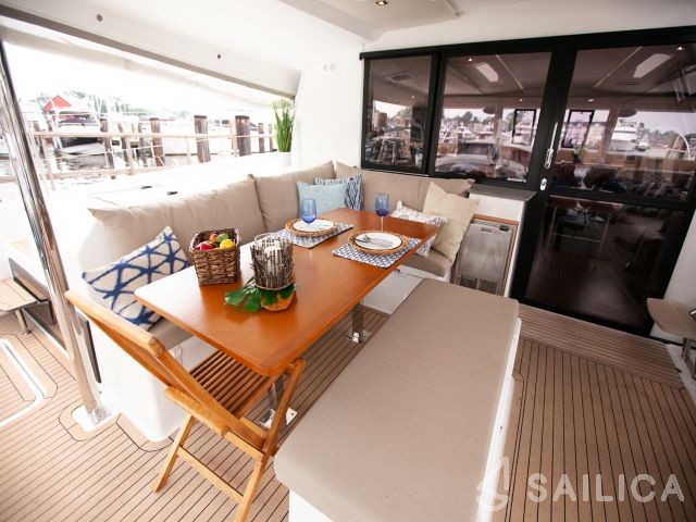 Saona 47 - Yacht Charter Sailica