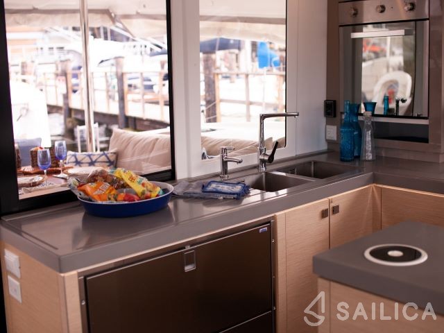 Saona 47 - Yacht Charter Sailica