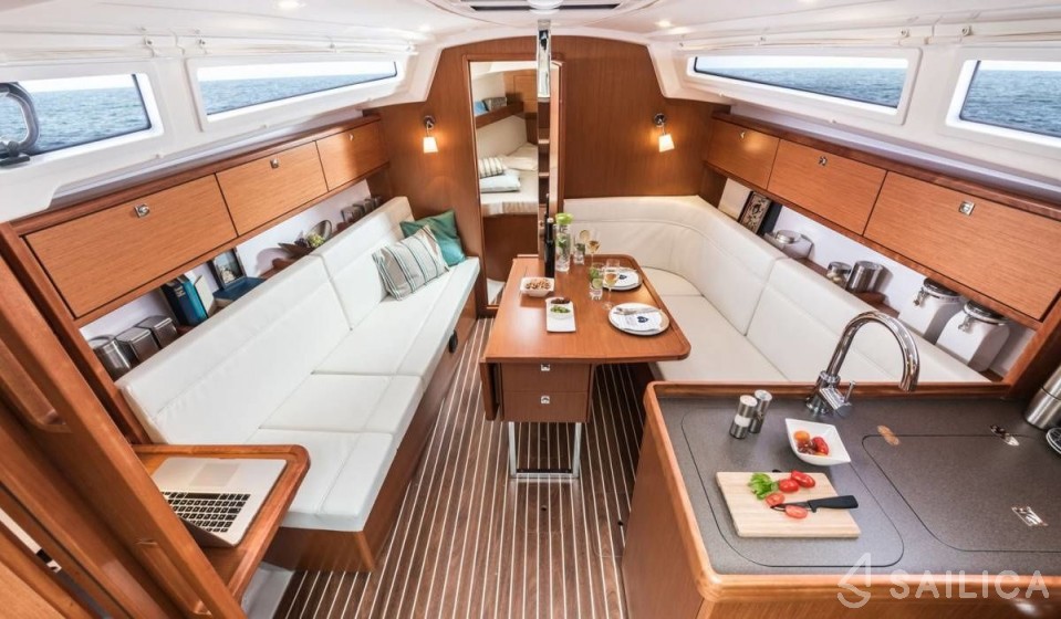 Bavaria Sport 34 - Yacht Charter Sailica
