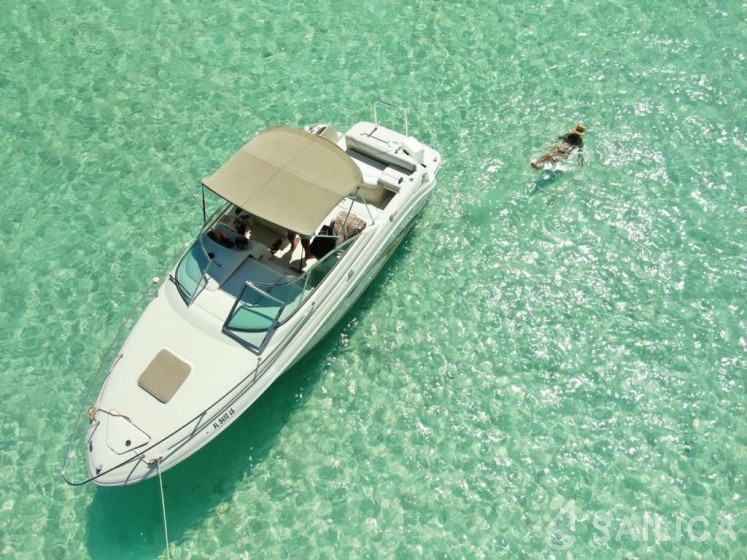 Sea Ray 250 - Yacht Charter Sailica
