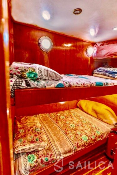 Rashid Shipyard - Yacht Charter Sailica