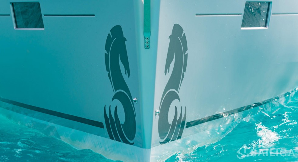 Oceanis 41.1 - Yacht Charter Sailica