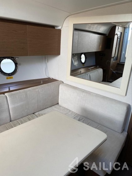 Gran Turismo 40 - Yacht Charter Sailica