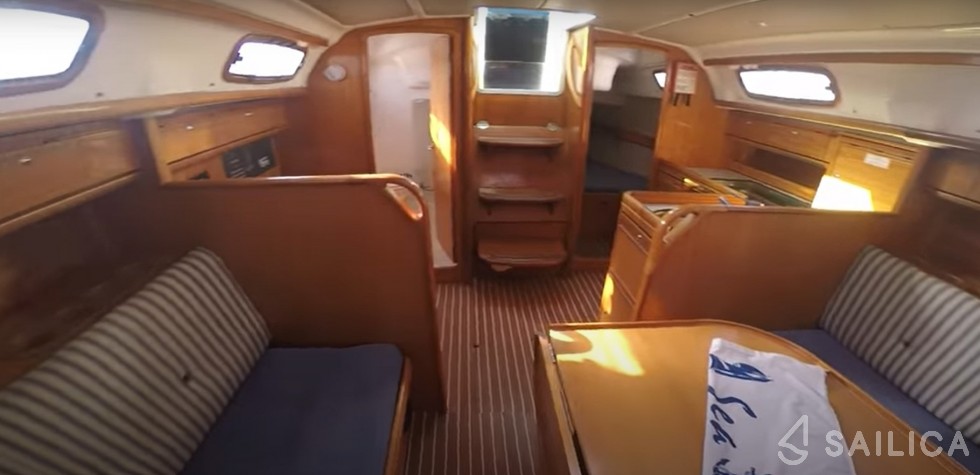 Bavaria 33 Cruiser - Yacht Charter Sailica