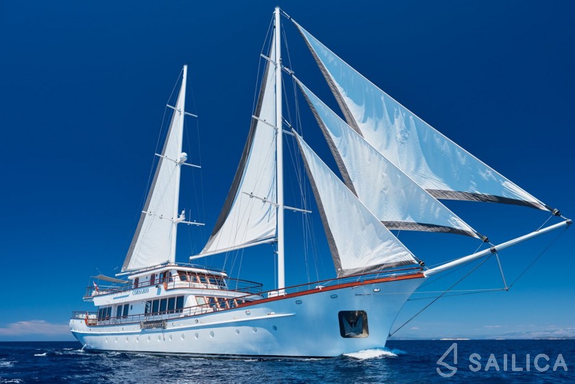 Corsario - Yacht Charter Sailica