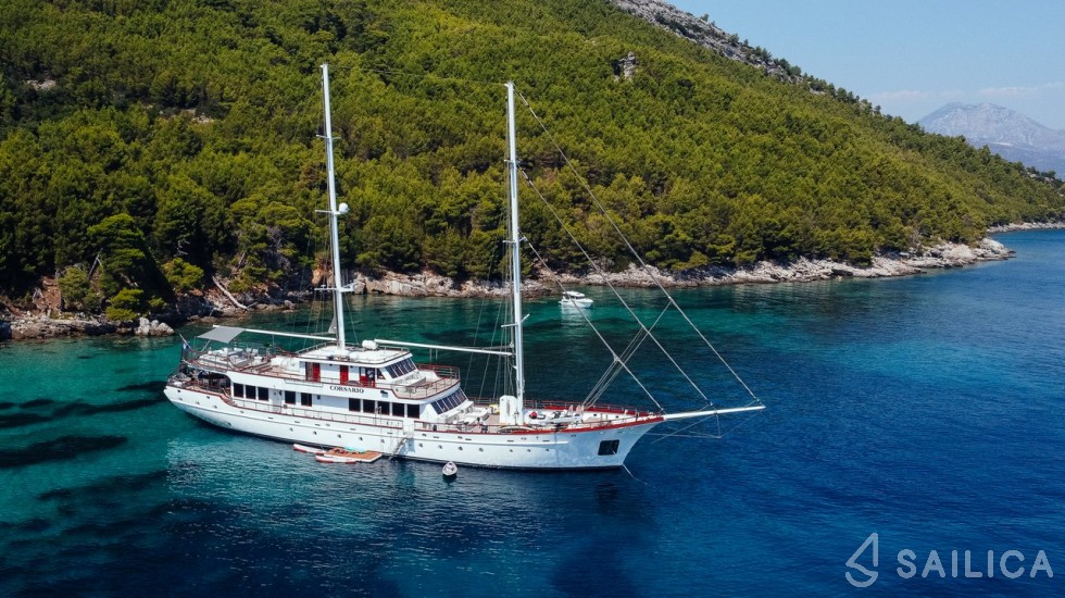Corsario - Yacht Charter Sailica