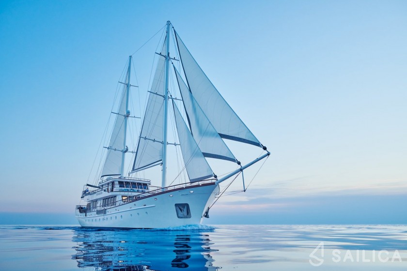 Corsario - Yacht Charter Sailica