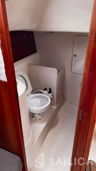 Dehler 32 - Yacht Charter Sailica