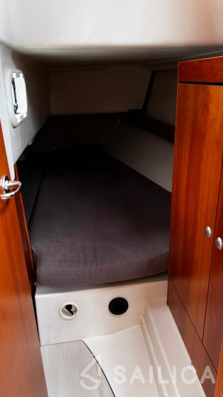 Dehler 32 - Yacht Charter Sailica