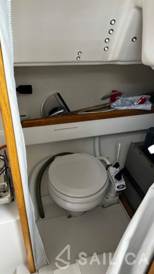 Django 770 - Yacht Charter Sailica