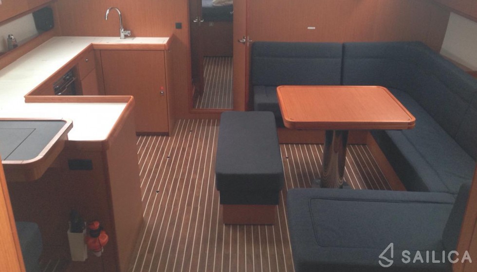 Bavaria Cruiser 51 - Yacht Charter Sailica