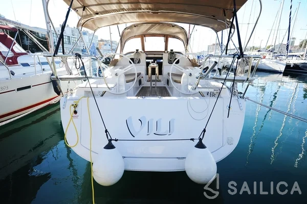 Elan 40 Impression - Yacht Charter Sailica