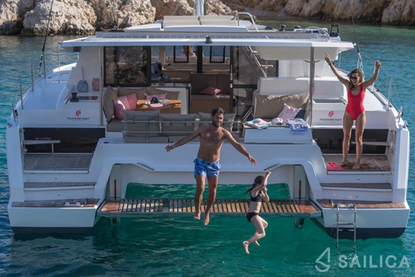 Elba 45 - Yacht Charter Sailica