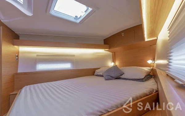 Dufour 430 Grand Large - Yacht Charter Sailica