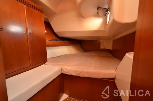 Dufour 44 - Yacht Charter Sailica