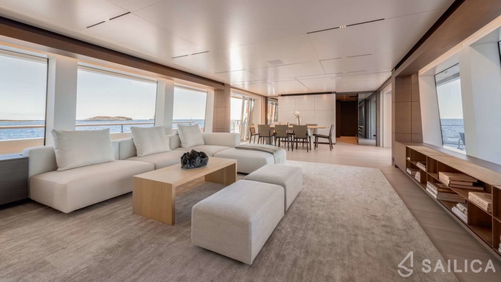 Ferretti Custom Line Navetta - Yacht Charter Sailica