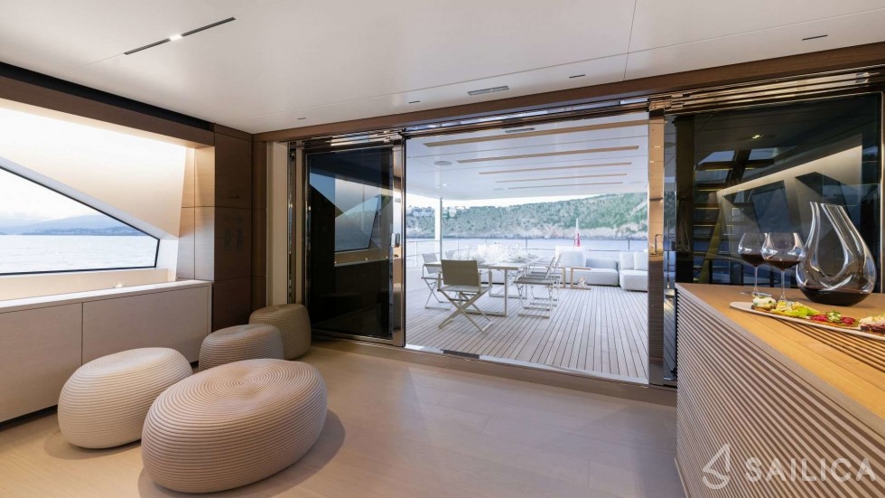 Ferretti Custom Line Navetta - Yacht Charter Sailica