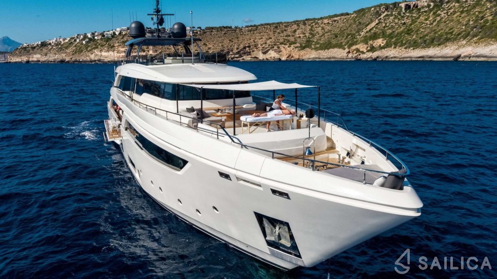 Ferretti Custom Line Navetta - Yacht Charter Sailica