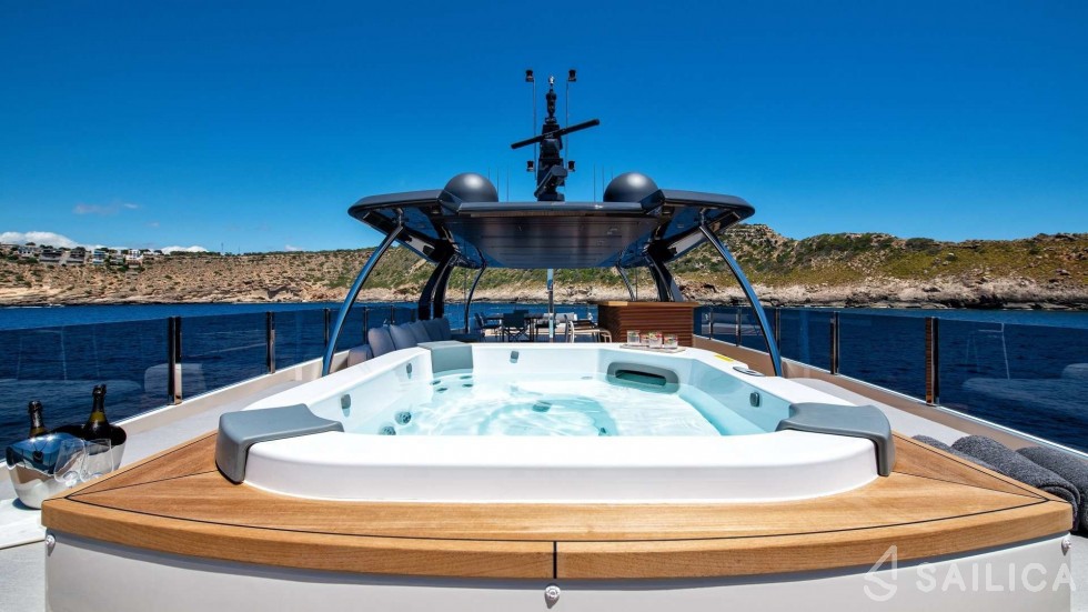 Ferretti Custom Line Navetta - Yacht Charter Sailica