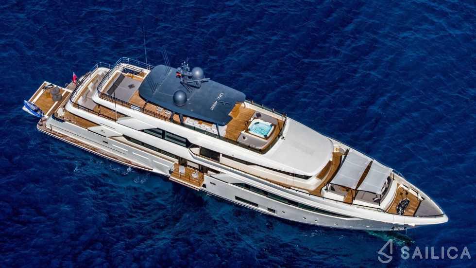 Ferretti Custom Line Navetta - Yacht Charter Sailica