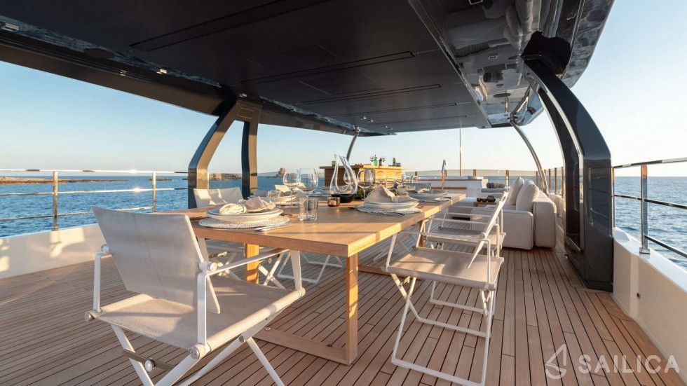 Ferretti Custom Line Navetta - Yacht Charter Sailica