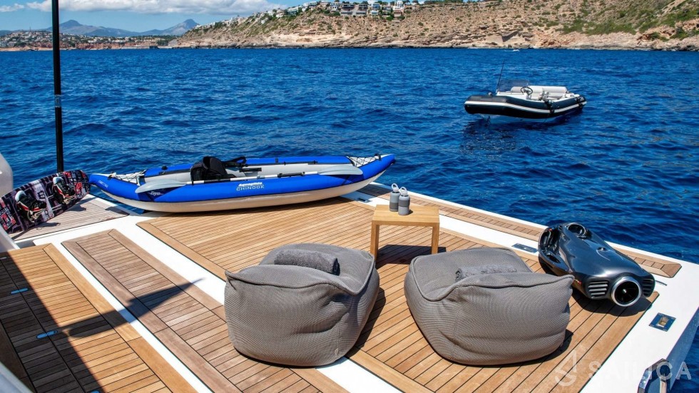 Ferretti Custom Line Navetta - Yacht Charter Sailica