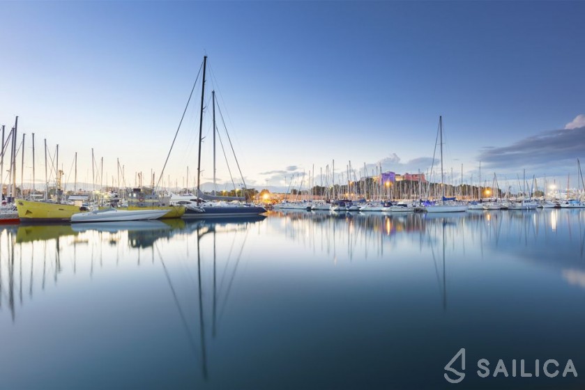 Ferretti Custom Line Navetta - Yacht Charter Sailica