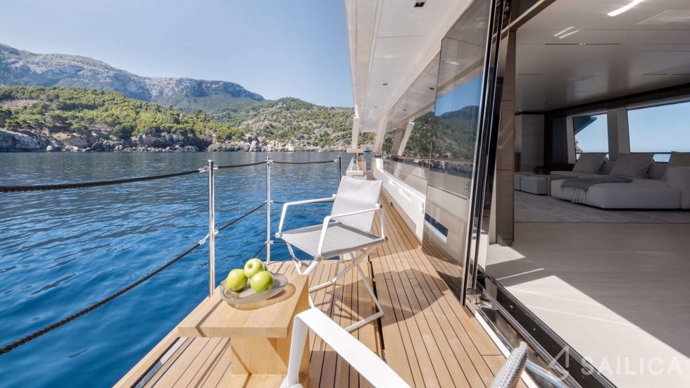 Ferretti Custom Line Navetta - Yacht Charter Sailica