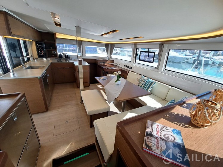 Lagoon 46 - 4 + 2 cab. - Yacht Charter Sailica