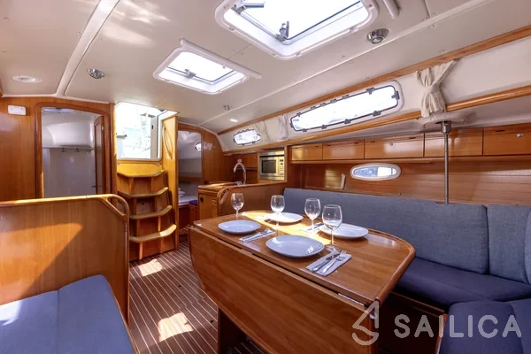 Bavaria 34 Cruiser - Yacht Charter Sailica