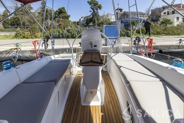 Bavaria 34 Cruiser - Yacht Charter Sailica