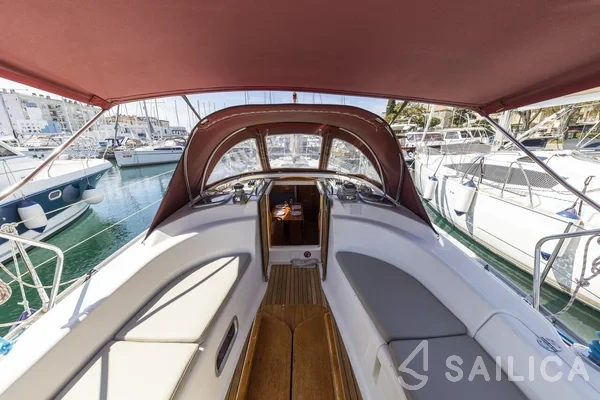 Bavaria 34 Cruiser - Yacht Charter Sailica